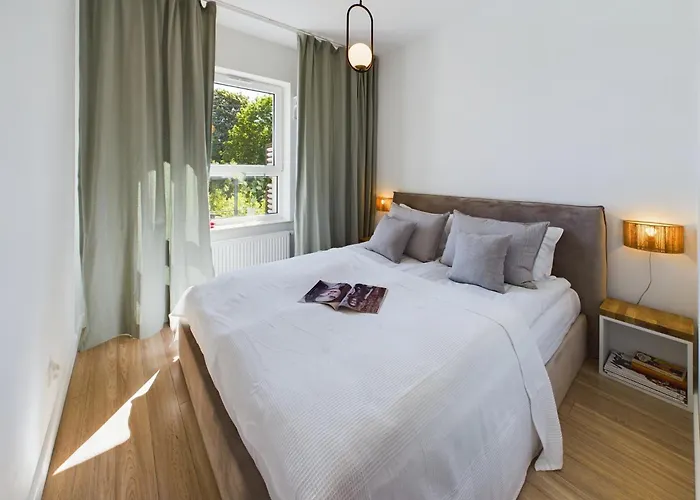 Malczewskiego Elegancki Apartament Parking & Balkon By Noclegi Renters