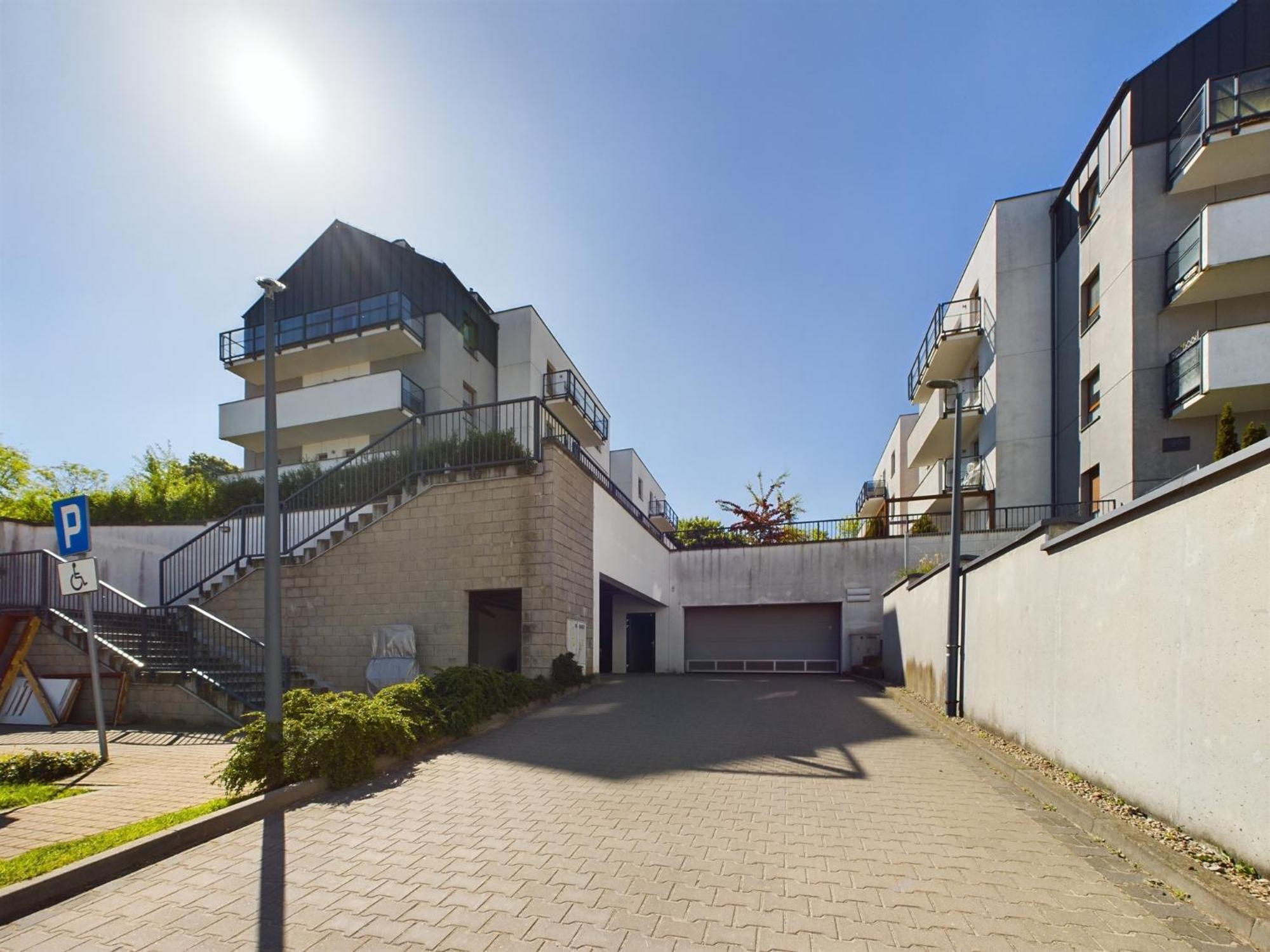 Malczewskiego Elegancki Parking & Balkon By Renters Apartment Danzig