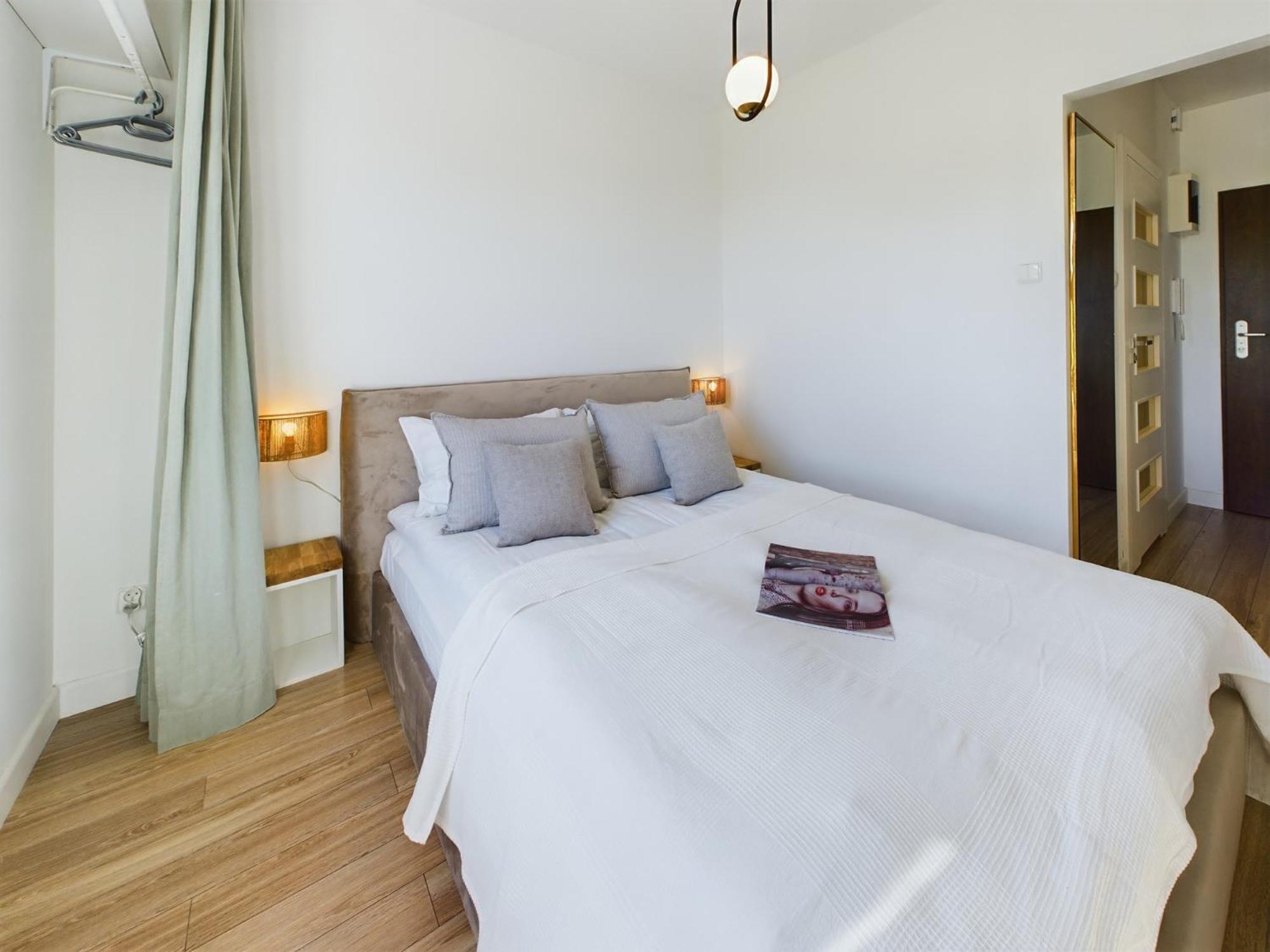 Malczewskiego Elegancki Parking & Balkon By Renters *